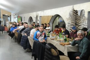 Заур Аскендеров принял участие в ифтаре вместе с борцами греко-римского стиля.