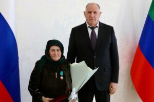 Матерям участников СВО из Дагестана вручили государственные награды