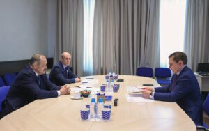 Сергей Меликов и Владимир Якушев обсудили поддержку СВО и предстоящие выборы в Дагестане