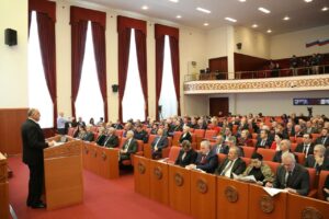 Абдулмуслим Абдулмуслимов: Дагестан развивает туризм и поддерживает предпринимательство