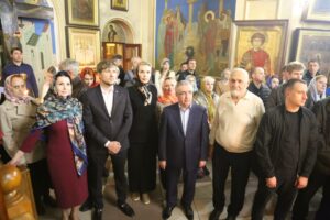 Праздничное пасхальное богослужение прошло в Махачкале