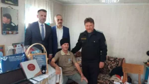 Старейшим казакам Кизлярского района вручили нагрудные знаки