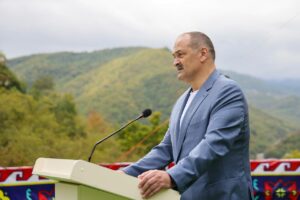 Сергей Меликов поздравил работников местного самоуправления Дагестана с профессиональным праздником
