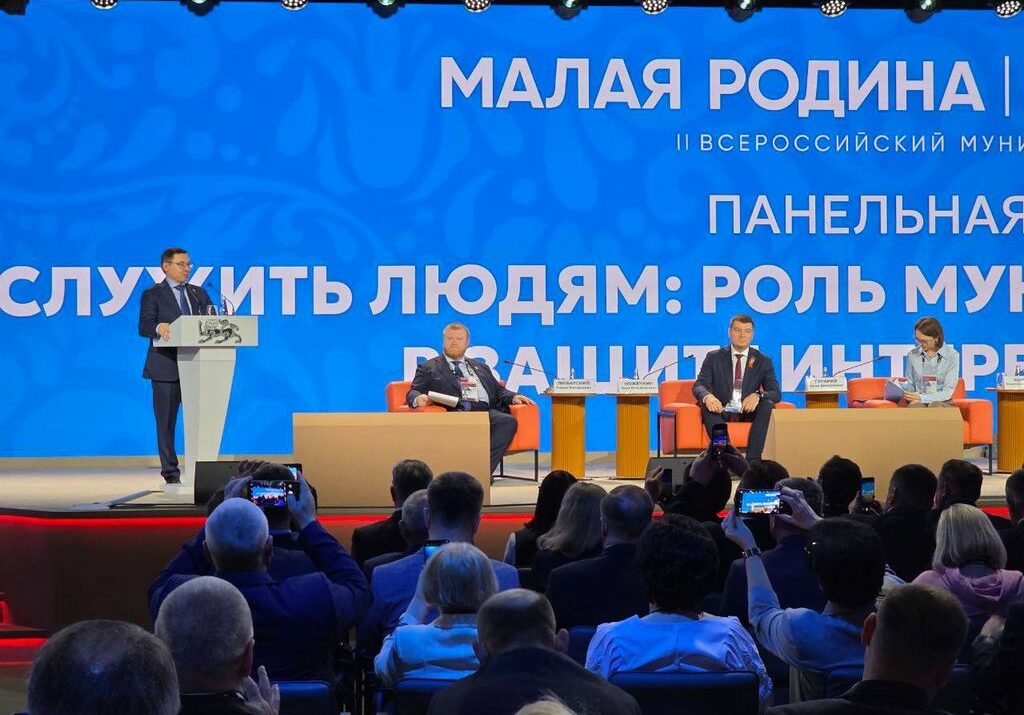 Магомед Курбанов предложил организовать квартальные встречи депутатов Госдумы с представителями районных и сельских собраний
