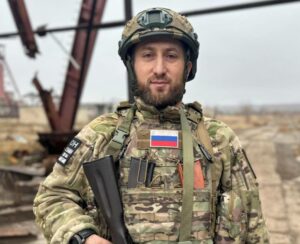 Сотрудник Минмущества Дагестана награжден медалью «За боевые заслуги»