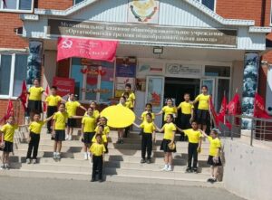 В Ногайском районе прошел женский автопробег "Знамя Победы"