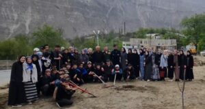 В Тлохской СОШ разбит сад имени участников СВО