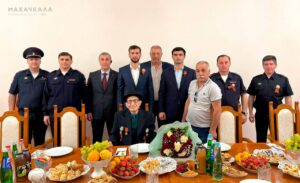 Ветеран из Дагестана отправился на Парад Победы в Москву