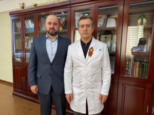 Врач махачкалинской больницы, участвующий в СВО, получил поддержку от руководства и коллег