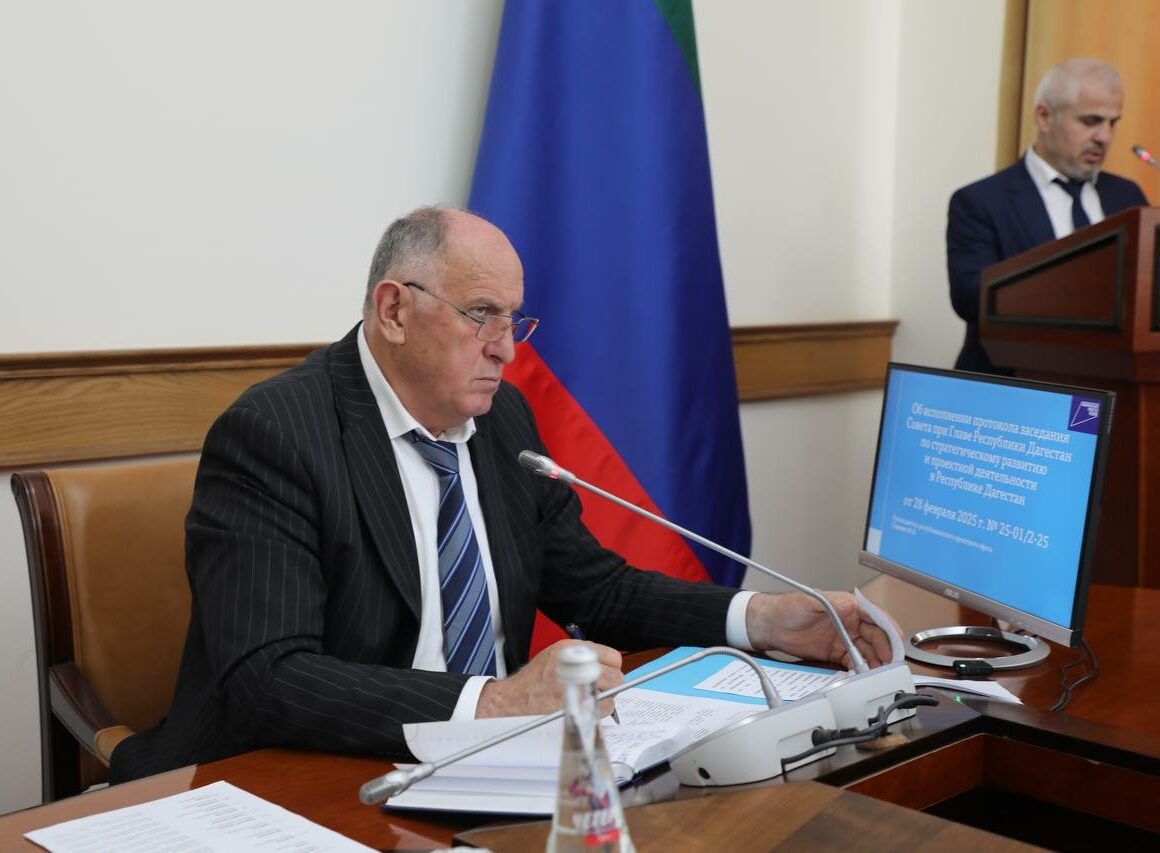 Абдулмуслим Абдулмуслимов подвел итоги и наметил планы по реализации нацпроектов