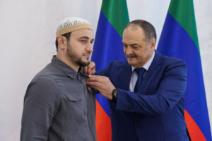В День России 35 дагестанцев получили государственные награды