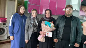 В Чародинском районе матери  участника СВО вручили медаль