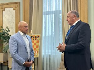 Абдулмуслимов и Артамонов обсудили вопросы сотрудничества Дагестана с Липецкой областью