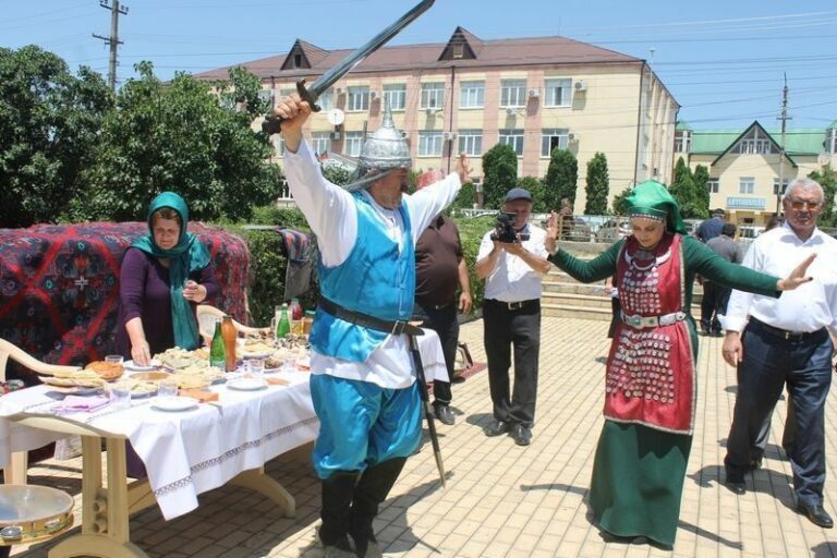 В Сулейман-Стальском районе  отметили День лезгинского эпоса «Шарвили»