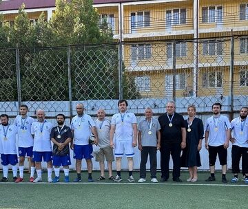 Товарищеский матч между врачами и пациентами прошел в Махачкале