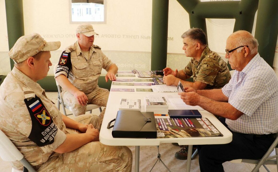 В Кайтагском районе развернут республиканский пункт отбора на военную службу по контракту