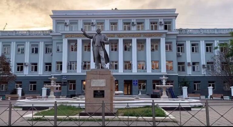 В ДГПУ завершается капитальный ремонт студенческого клуба
