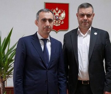 Заура Эминов стал наставником участника программы "Доблесть гор"