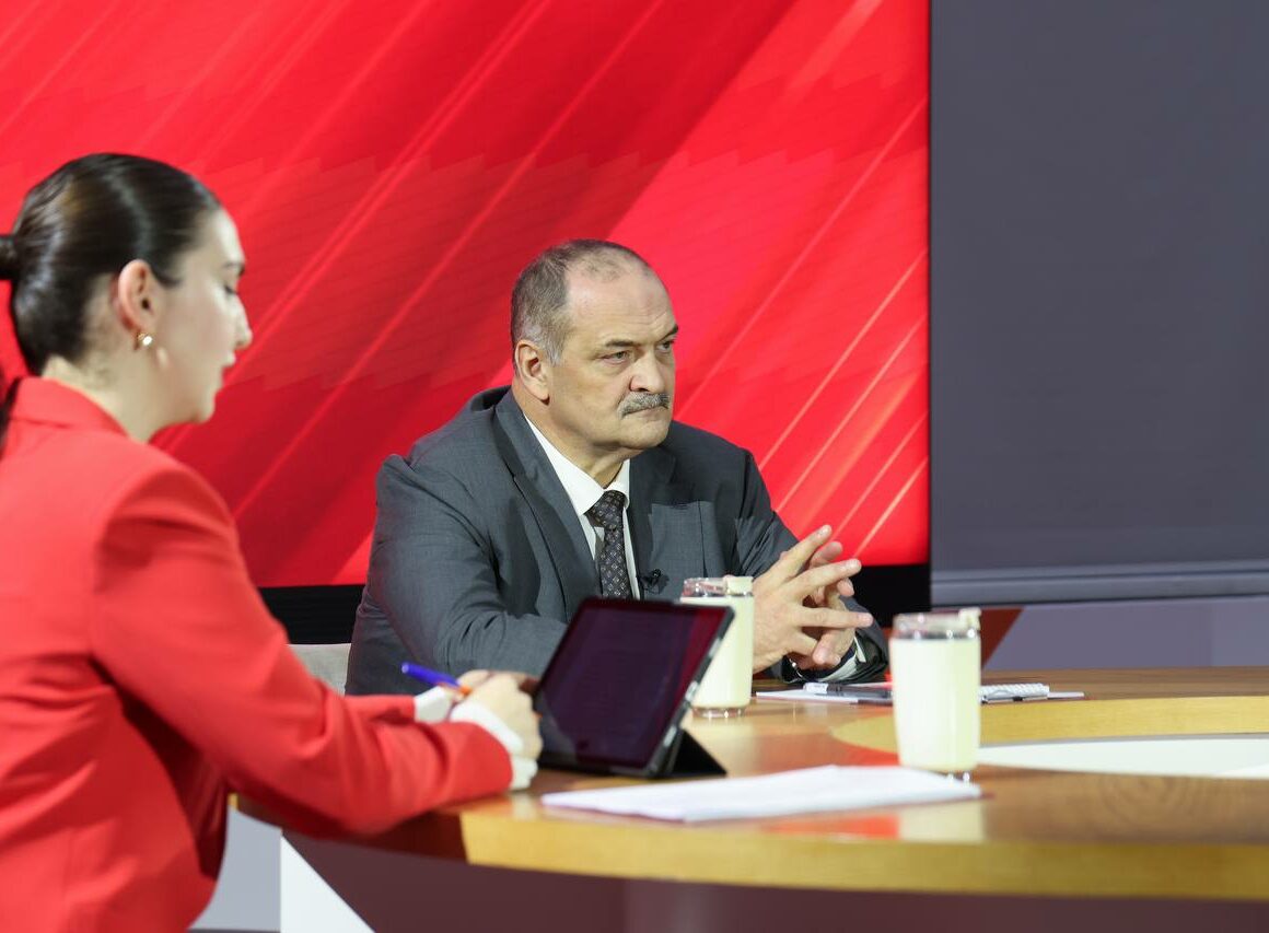 Глава Дагестана поручил помочь инвалиду с получением коляски после обращения на прямой линии