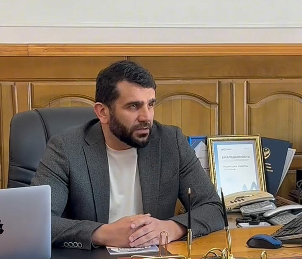 Главред «ХIакъикъат»: Меликов подтвердил открытость к диалогу и готовность решать застарелые проблемы Дагестана