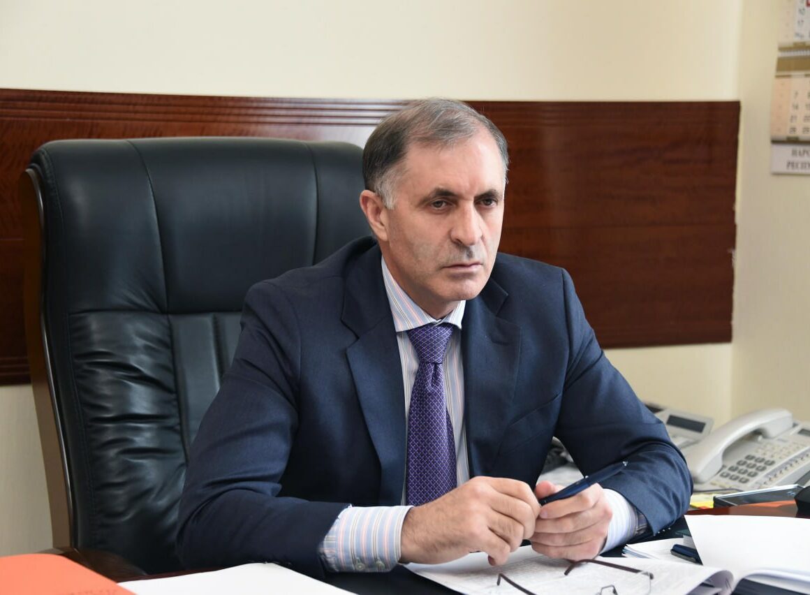«Откровенный разговор со всем миром»: Камил Давдиев о Прямой линии Владимира Путина