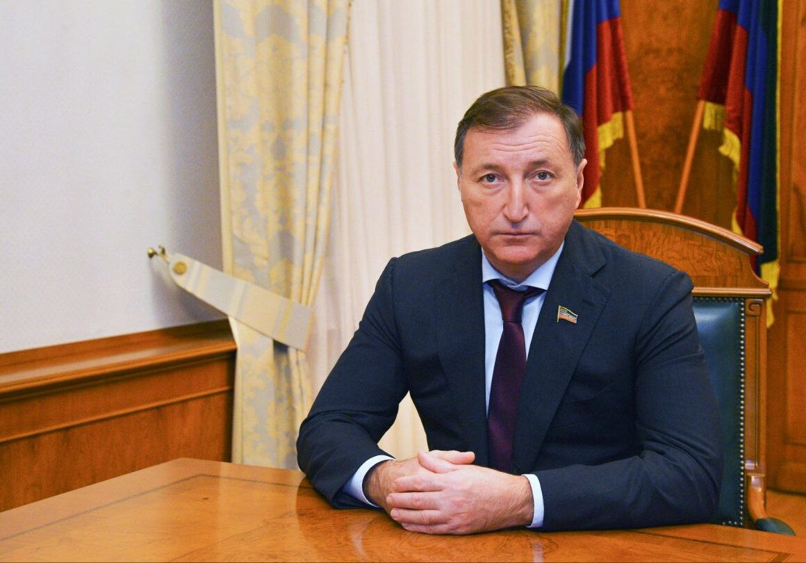Антисанкционные меры продлены: Заур Аскендеров о поддержке экономики