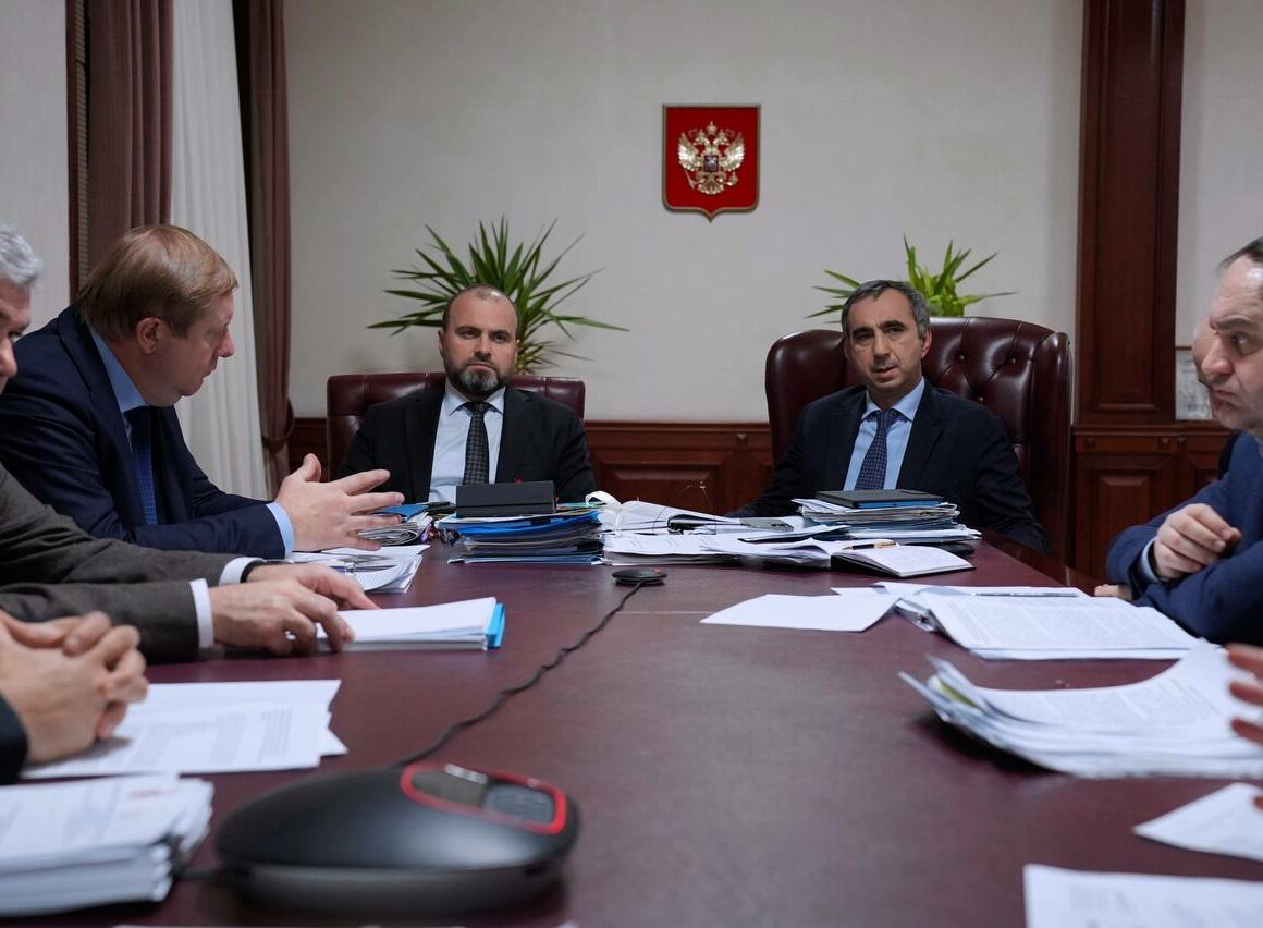 В Дагестане презентовали патриотический проект «ВОВекиСВОи»