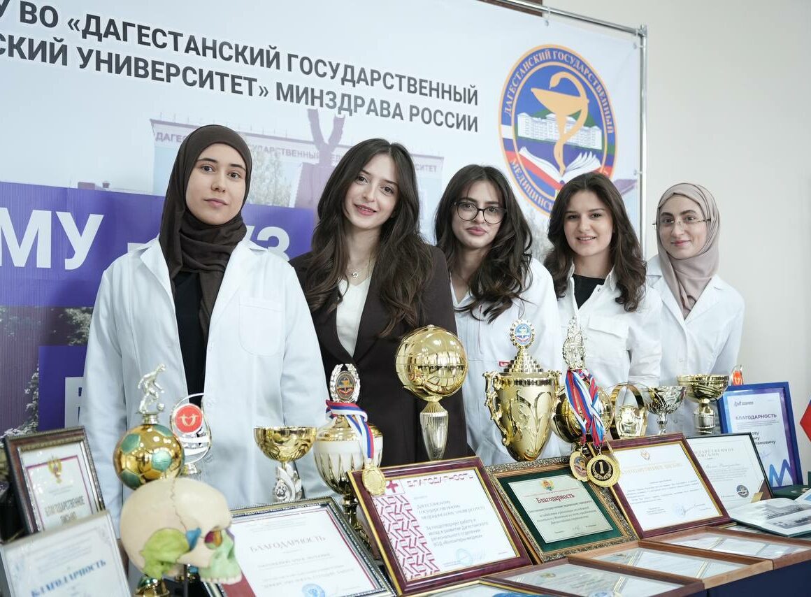 В Махачкале масштабно отметили День российского студенчества