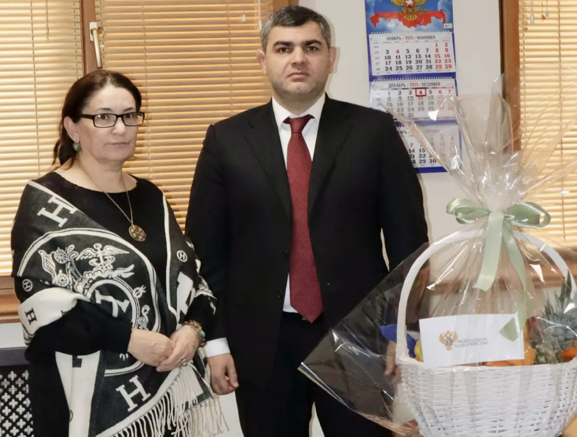 Глава Казначейства РФ по Дагестану оказал поддержку семьям участников СВО