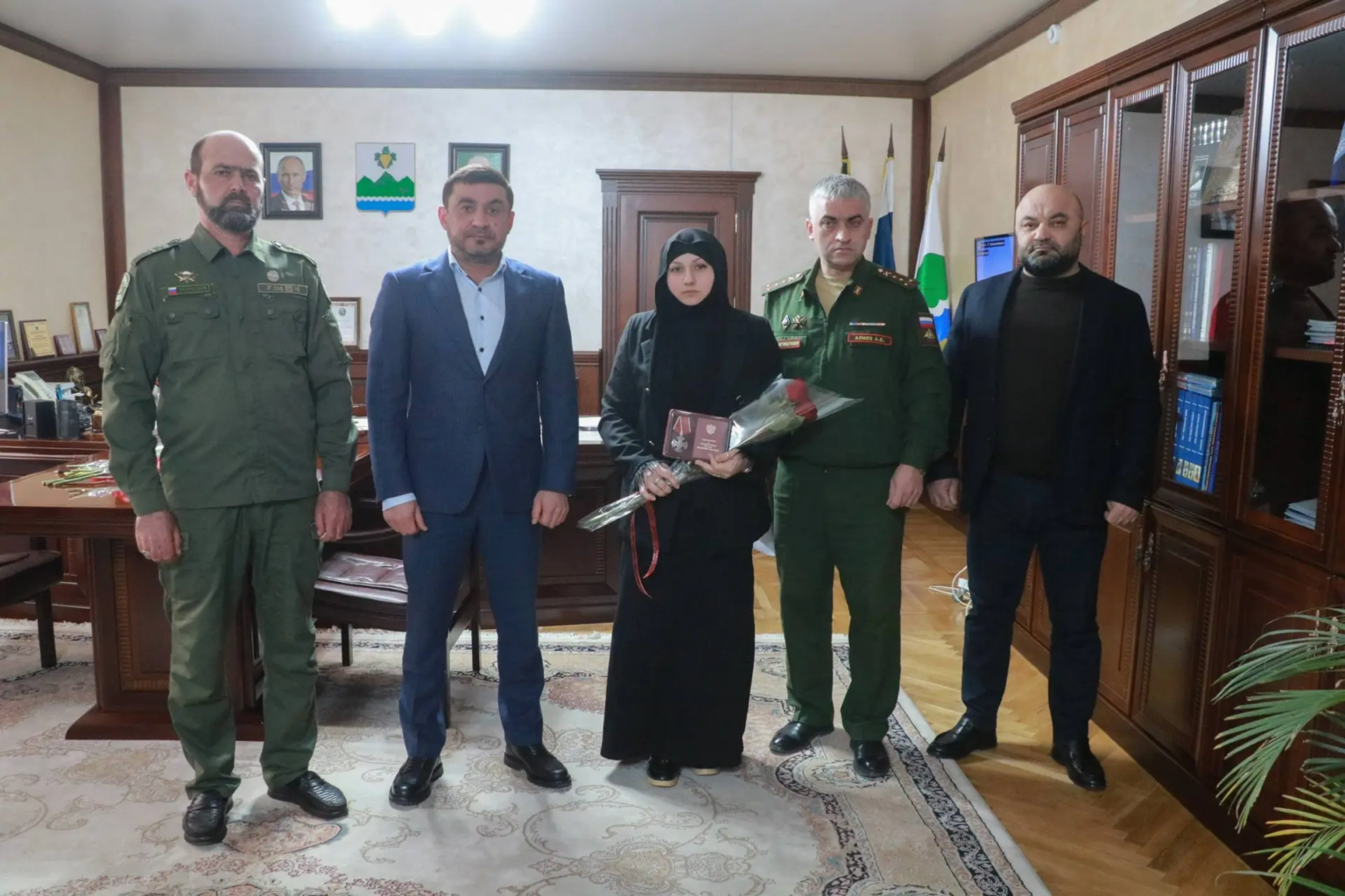 В Дербентском районе передали государственные награды семьям погибших военнослужащих