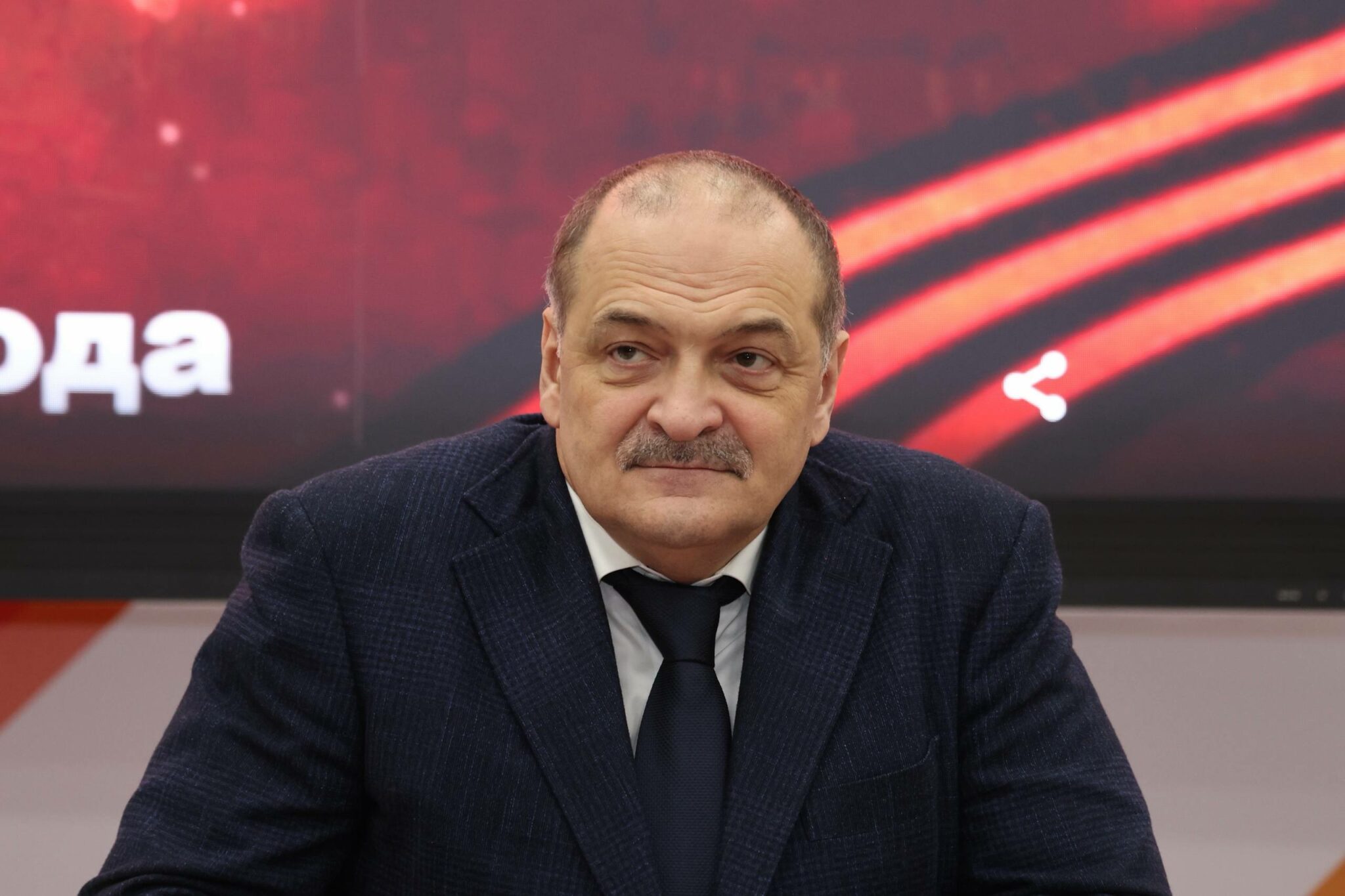 Меликов анонсировал разовые выплаты ветеранам-афганцам в Дагестане