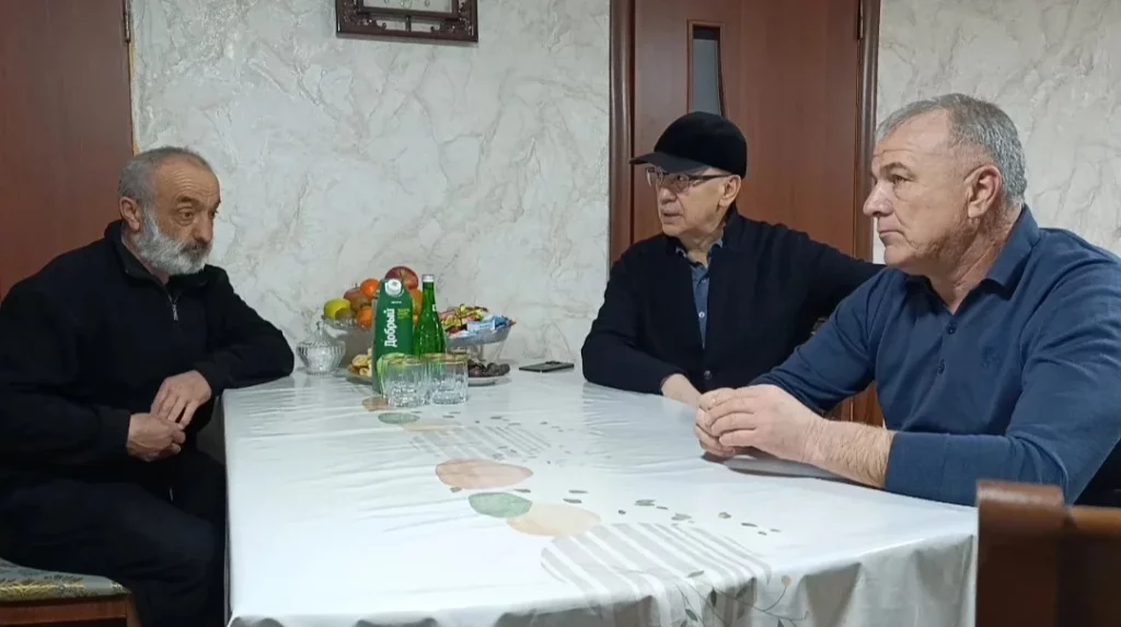 Имам Яралиев навестил семью погибшего Героя России Муслима Муслимова