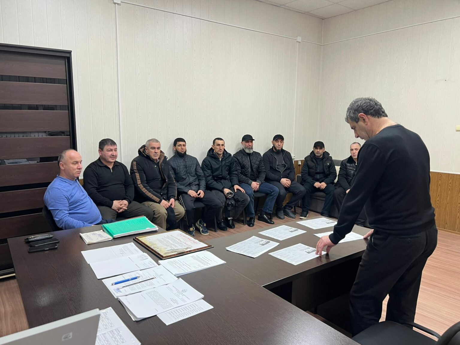 В Дербенте обсудили вопросы социальной и трудовой адаптации вернувшихся участников СВО