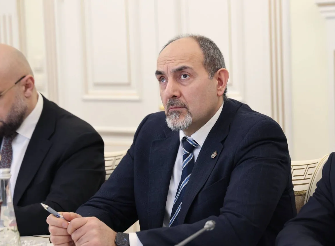 Директоров школ, получивших аттестацию нечестным путем, заставят пересдать экзамен