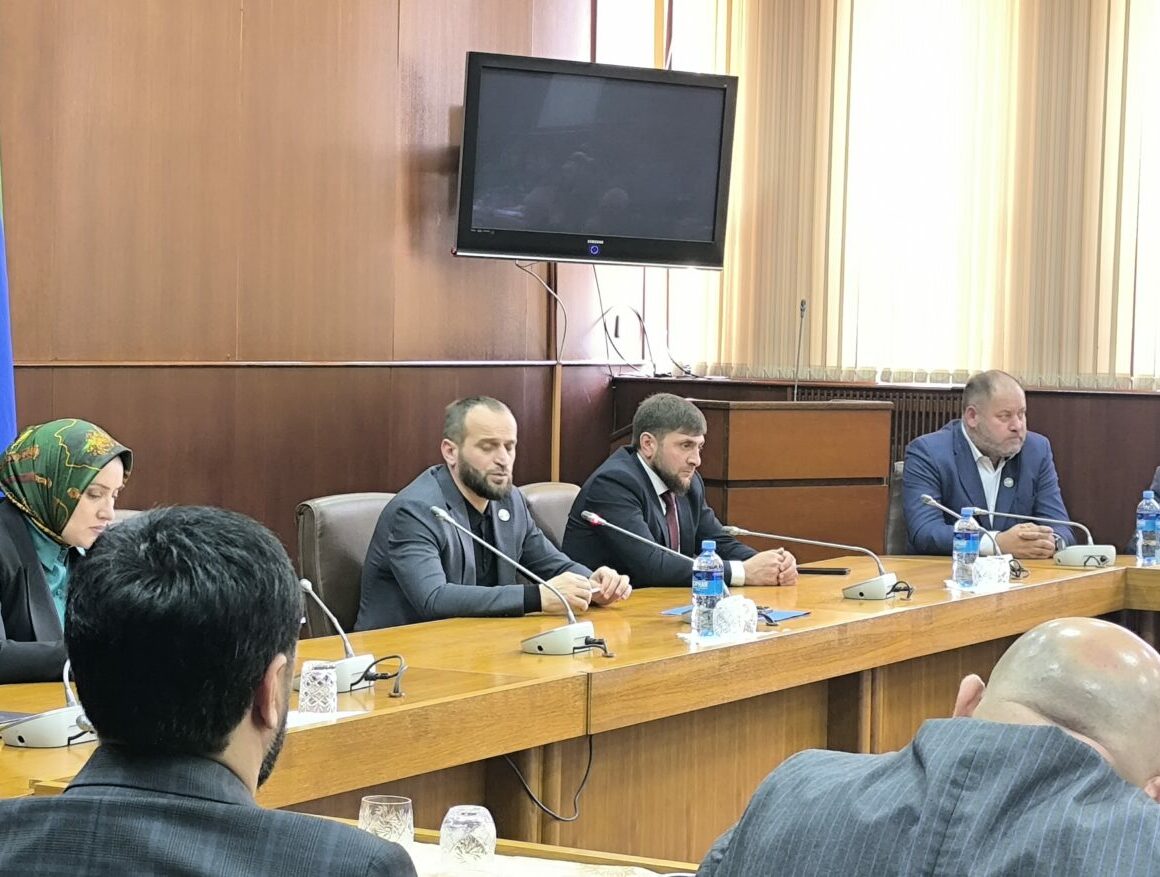 В Махачкале активистов «Памяти гор» обучили методам профилактики экстремизма