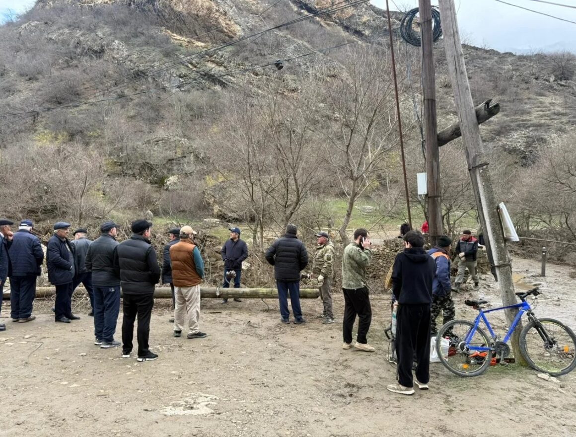 В Табасаранском районе восстановили электроснабжение после сильных дождей