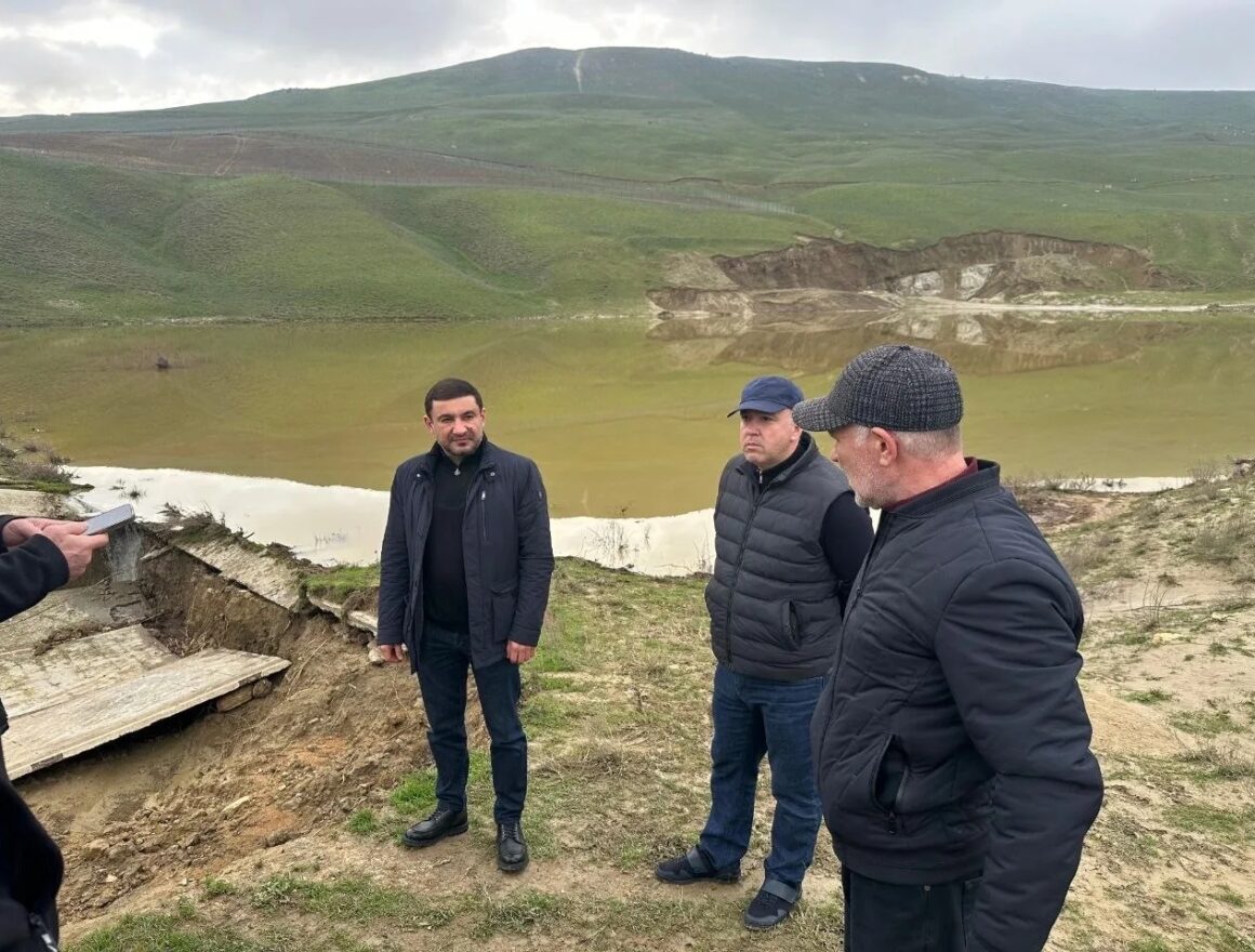 В Дербентском районе прорвало опорную стену водохранилища у села Рукель
