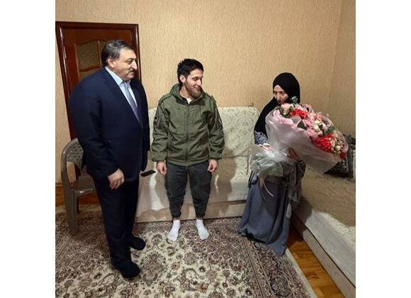 Джамаладин Гасанов навестил семью героя СВО Закарьи Алиева