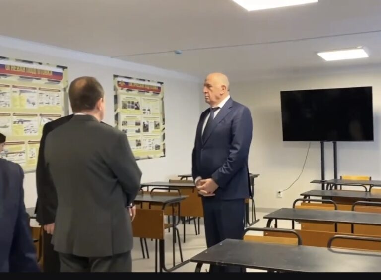 Премьер Дагестана оценил работу военно-патриотического центра «Авангард» в Махачкале