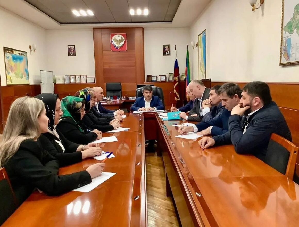 В школах Табасаранского района появятся агроклассы и ботанические сады