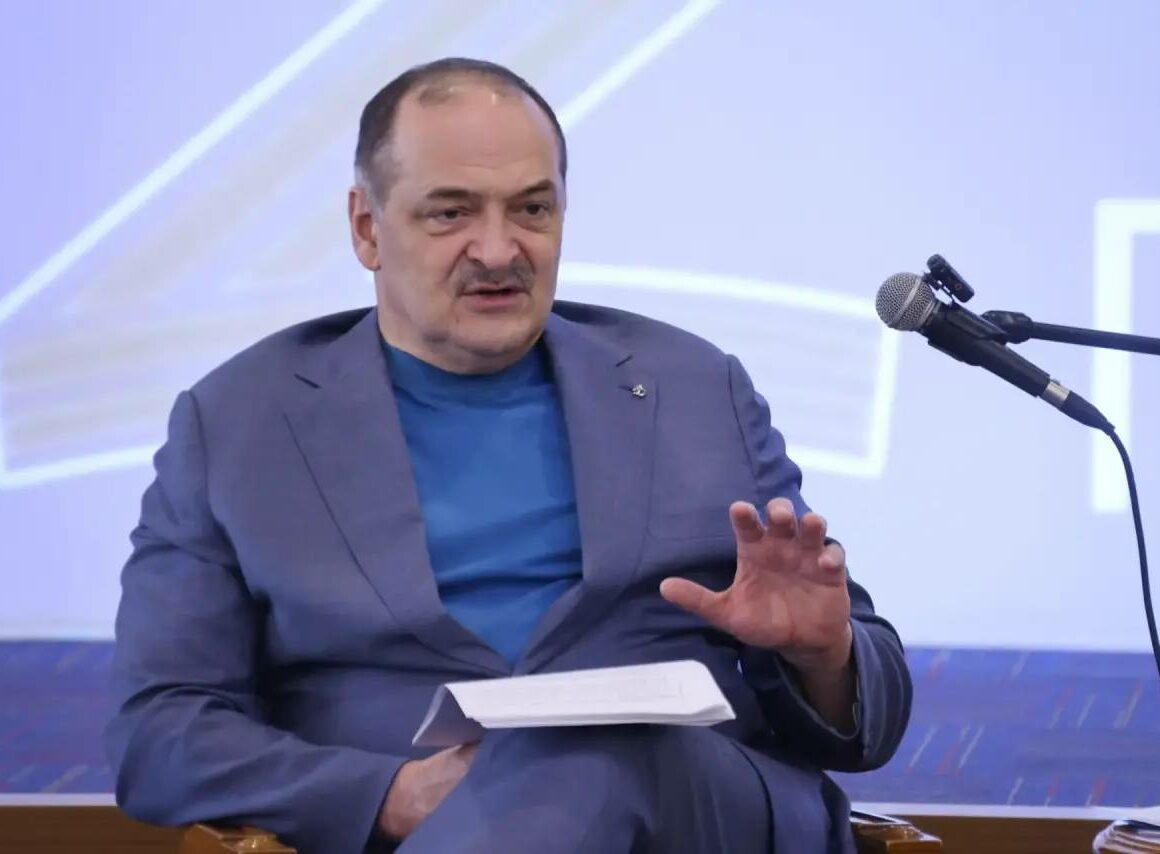Меликов прочитал лекцию участникам программы «Доблесть гор»