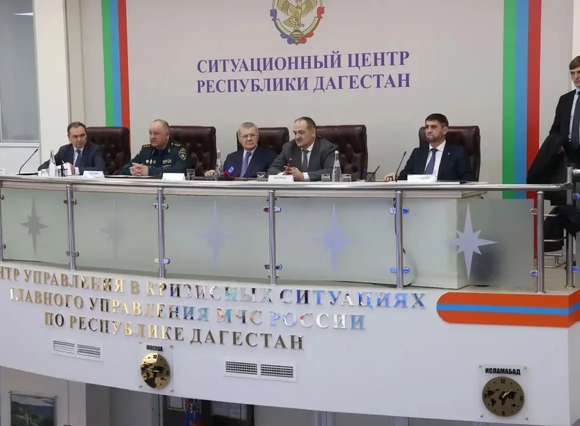 Чайка и Меликов оценили ущерб от непогоды в Дагестане