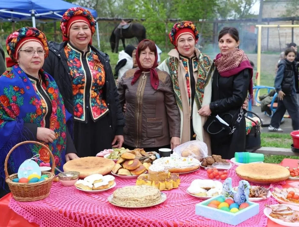 В Кизляре прошёл первый казачий Пасхальный фестиваль