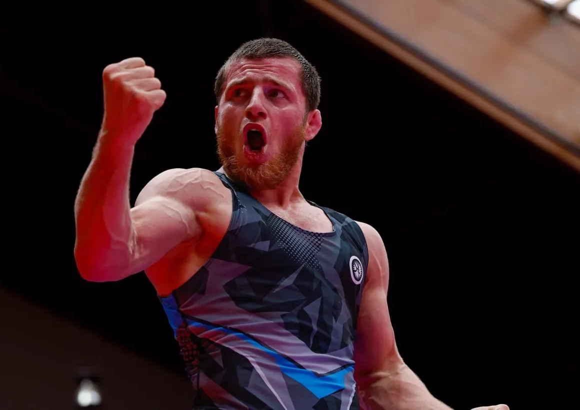 Меликов поздравил дагестанских вольников с триумфом на чемпионате Европы