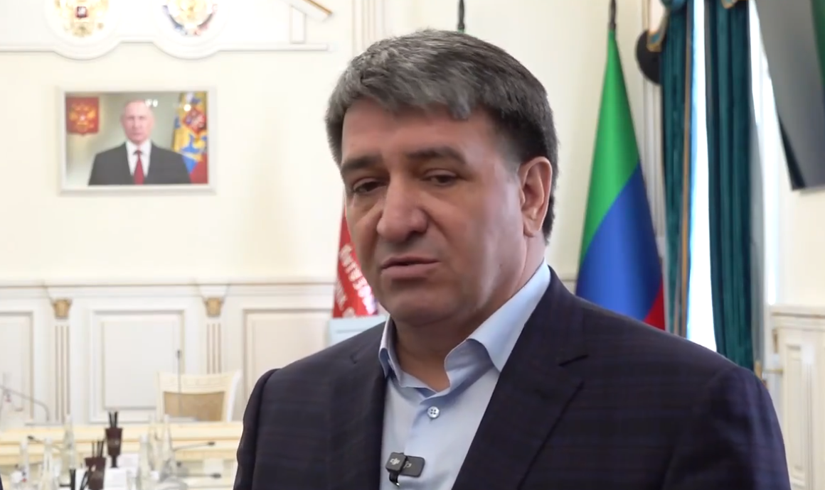 Дома на улице Айвазовского в Махачкале оцепили после эвакуации жильцов