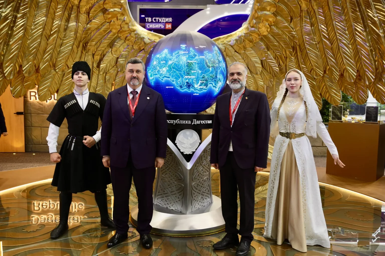 Дагестан на ПМЭФ-2026 подписал соглашения с Астраханской областью, РЭЦ и Wildberries