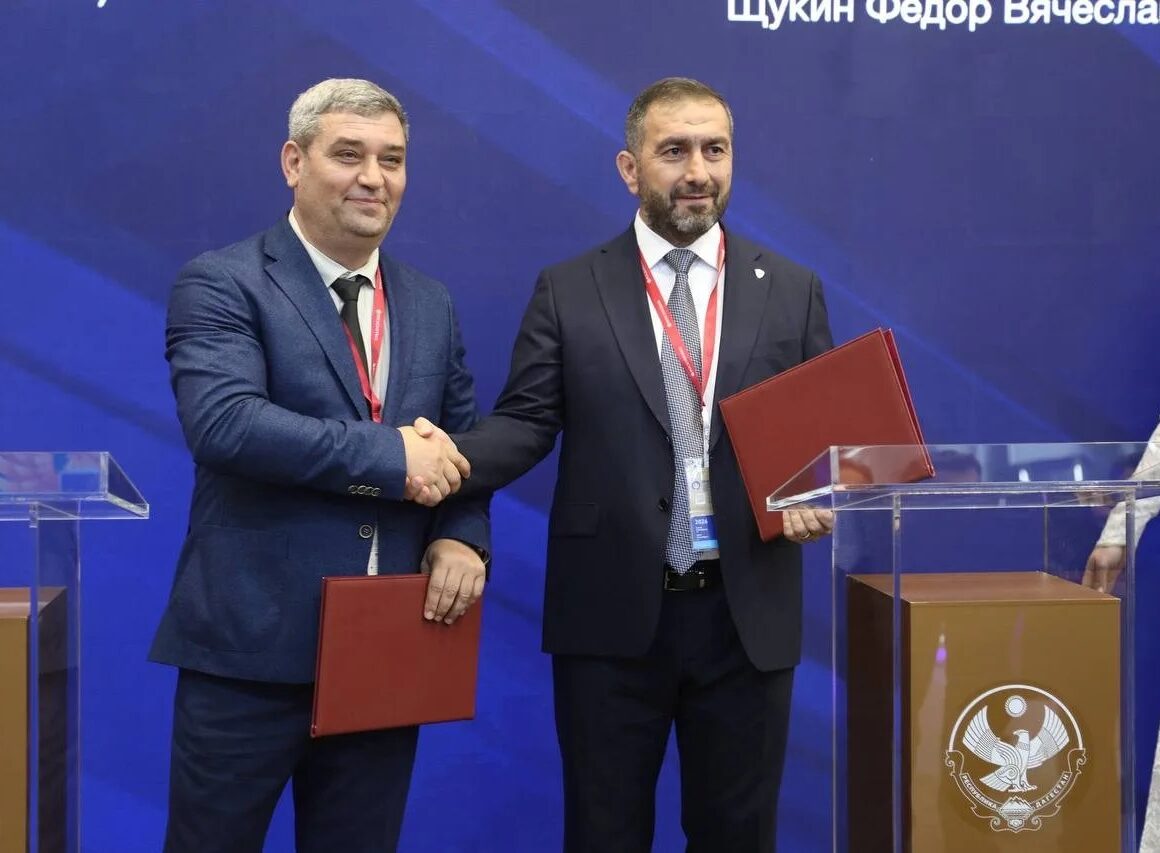 На ПМЭФ Дагестан и Азербайджан подписали два соглашения о сотрудничестве