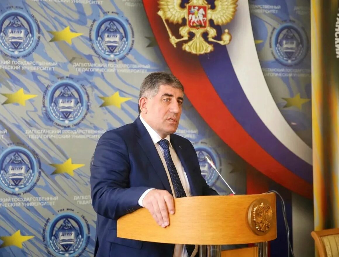 Нариман Асваров: «ЕГЭ-2026 – это общая победа учителей и учеников»
